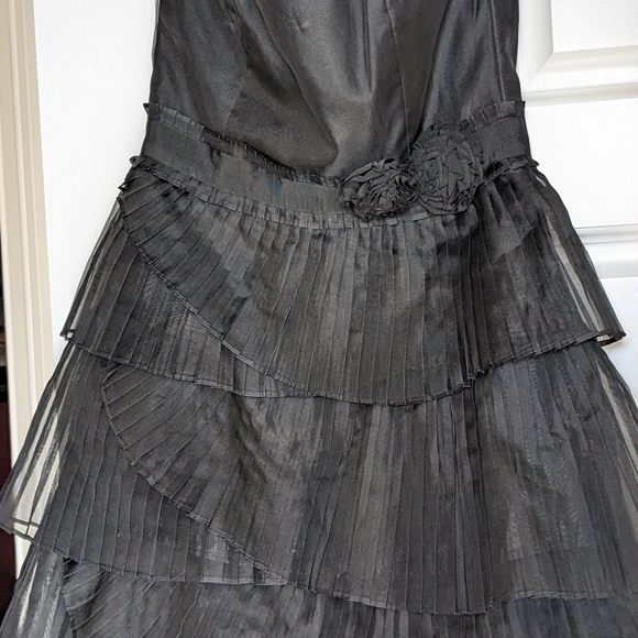 NWT White House Black Market Sleeveless  Dress  4 - Picture 2 of 13